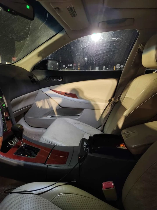 2009 Lexus ES 5th Gen - Image 10 of 16