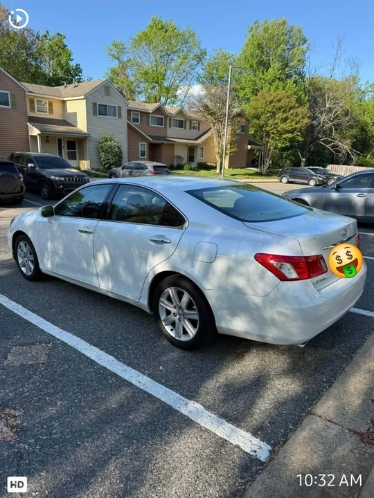 2009 Lexus ES 5th Gen - Image 14 of 15