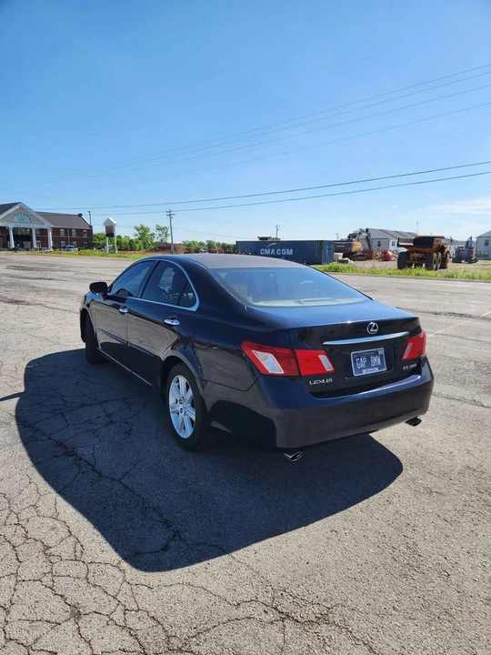 2009 Lexus ES 5th Gen - Image 4 of 17