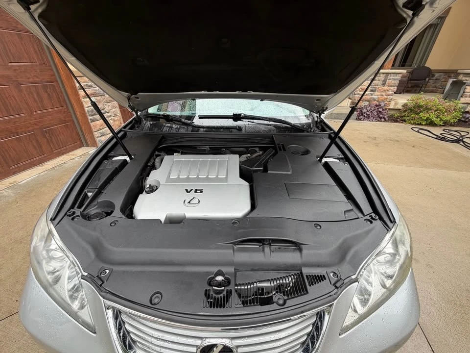 2009 Lexus ES 5th Gen - Image 8 of 12