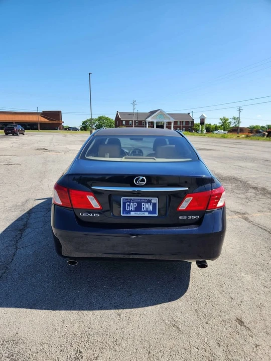 2009 Lexus ES 5th Gen - Image 5 of 17