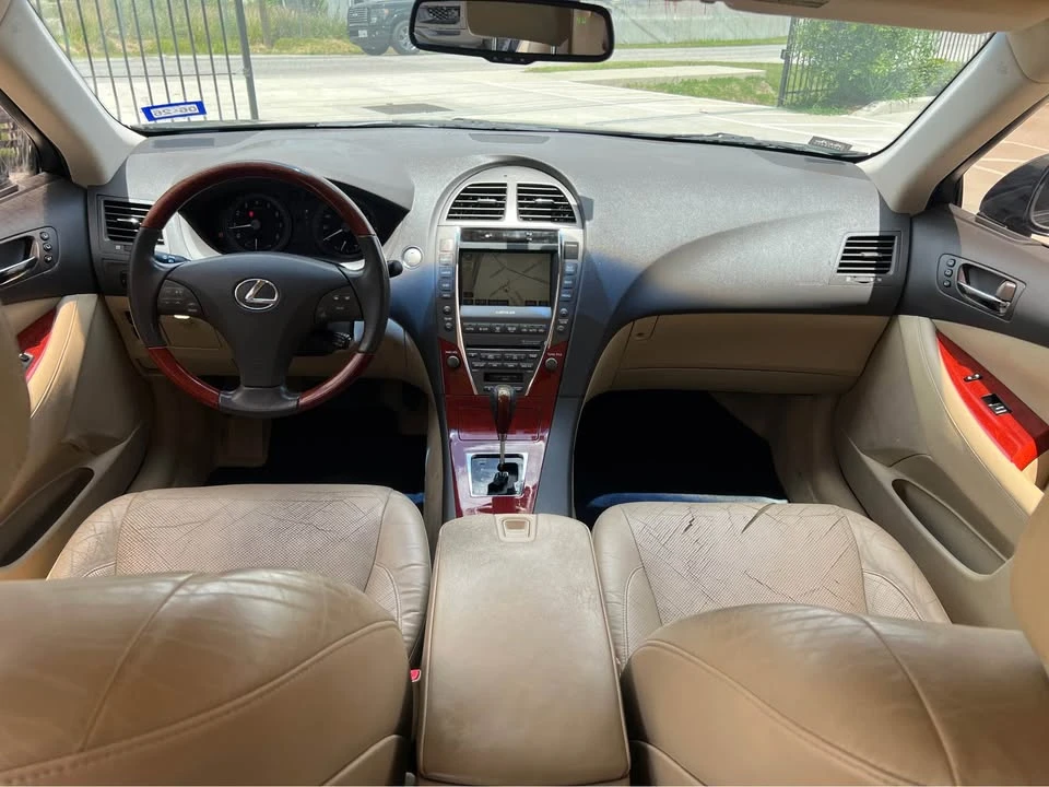 2009 Lexus ES 5th Gen - Image 12 of 12