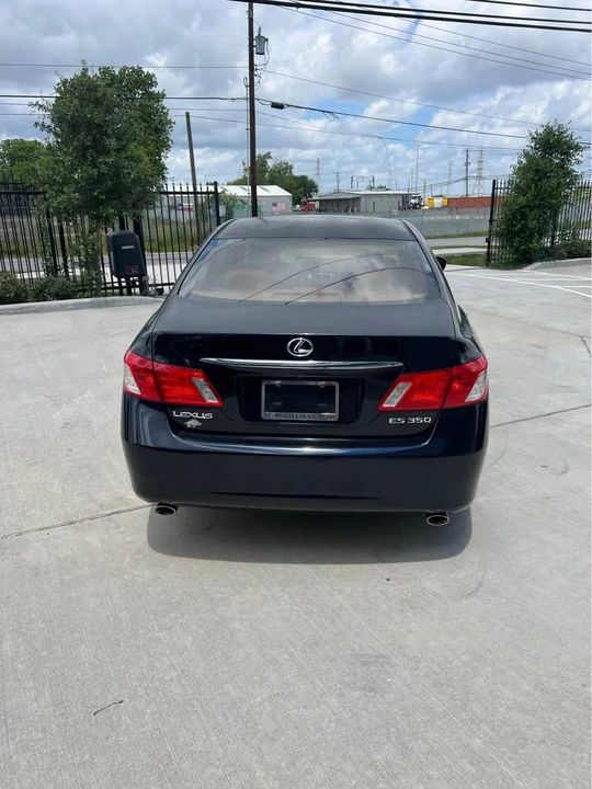 2009 Lexus ES 5th Gen - Image 8 of 12