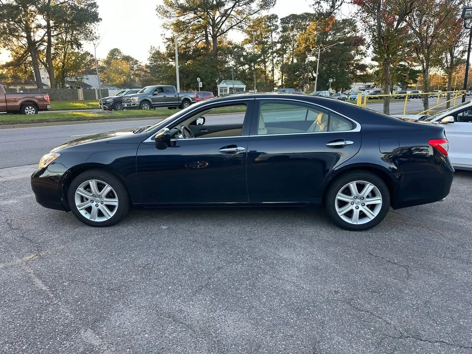 2009 Lexus ES 4th Gen - Image 5 of 20