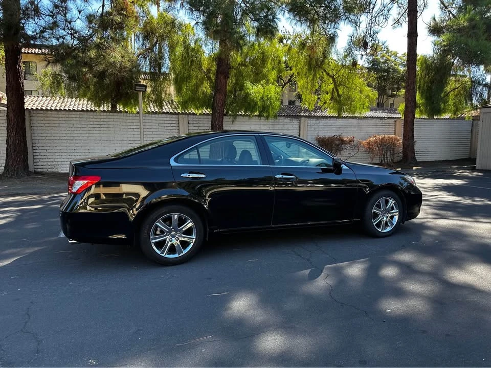 2009 Lexus ES 5th Gen - Image 8 of 20
