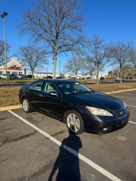 2009 Lexus ES 5th Gen - Image 2 of 18