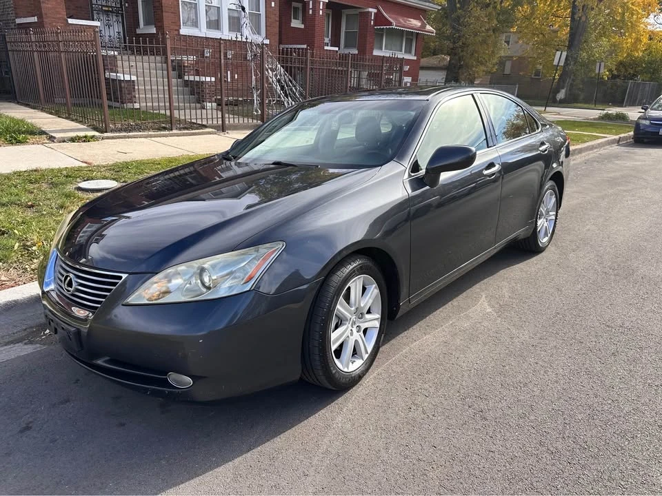 2009 Lexus ES 5th Gen - Image 2 of 13
