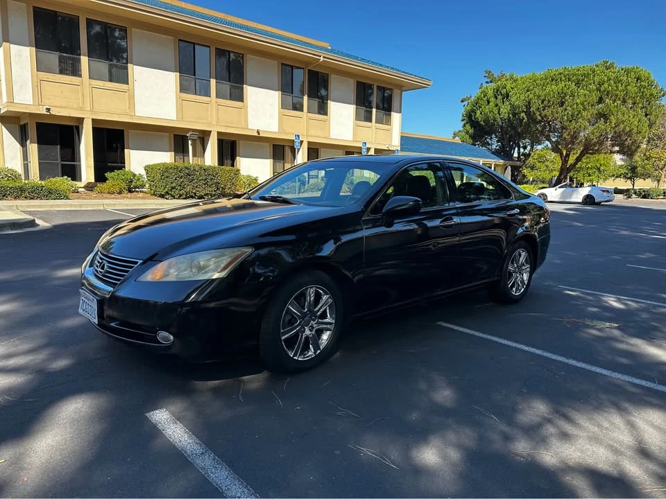 2009 Lexus ES 5th Gen - Image 2 of 20