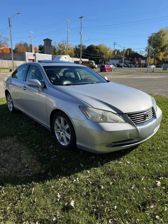 2009 Lexus ES 4th Gen - Image 4 of 11