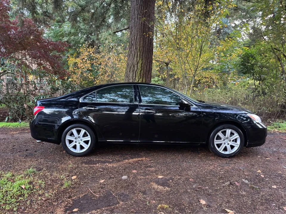2009 Lexus ES 5th Gen - Image 9 of 15