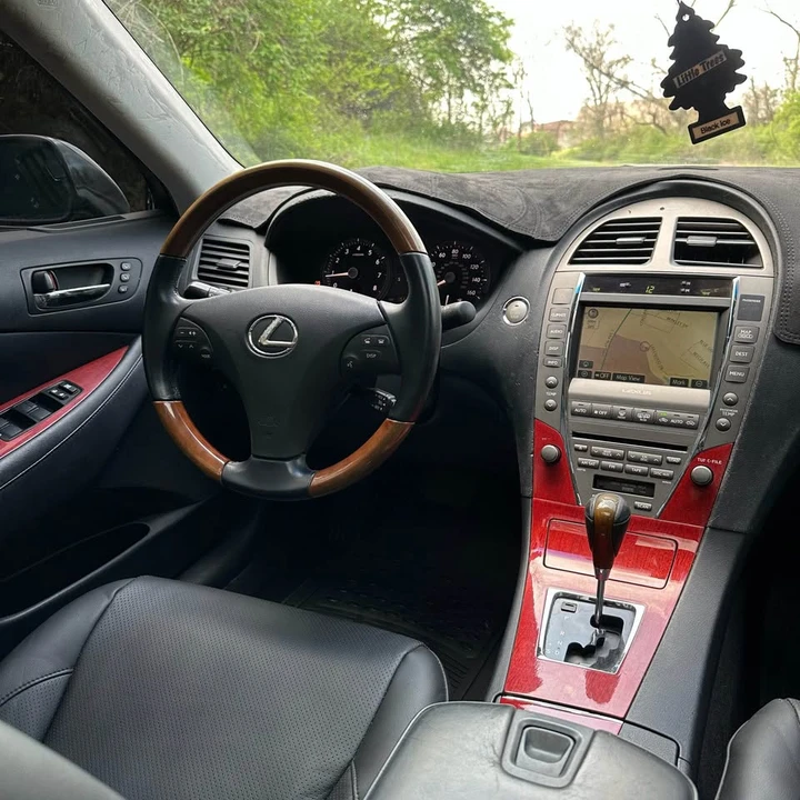 2009 Lexus ES 4th Gen - Image 11 of 14