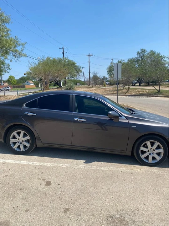 2009 Lexus ES 5th Gen - Image 3 of 9