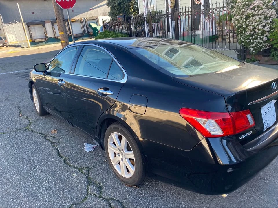 2009 Lexus ES 4th Gen - Image 9 of 15