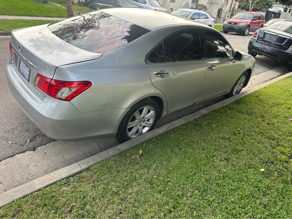 2009 Lexus ES 5th Gen - Image 3 of 4