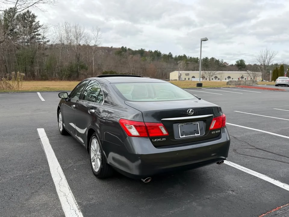2009 Lexus ES 5th Gen - Image 7 of 18