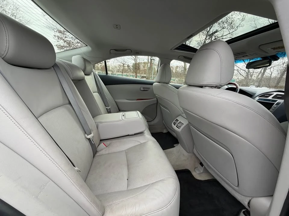 2009 Lexus ES 5th Gen - Image 14 of 18