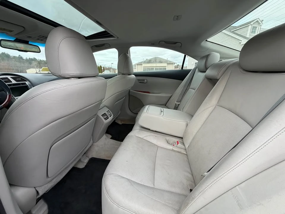 2009 Lexus ES 5th Gen - Image 13 of 18
