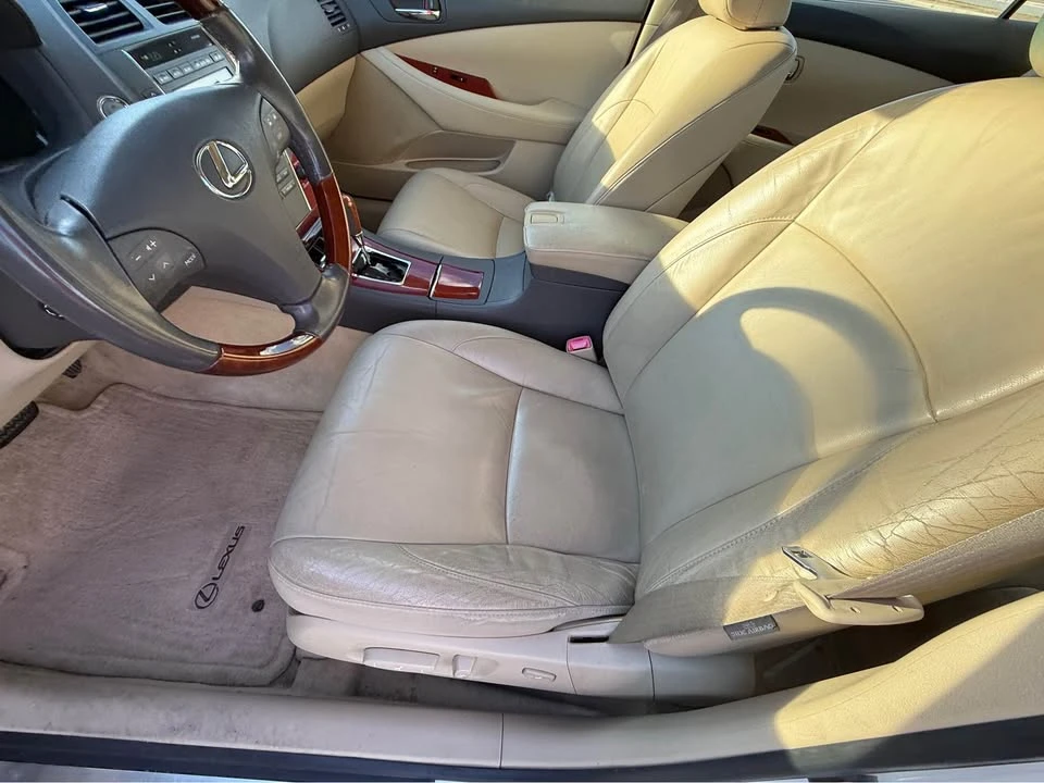 2009 Lexus ES 5th Gen - Image 17 of 20