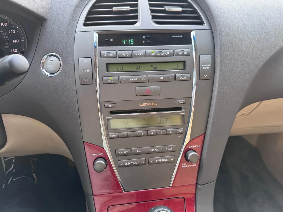 2009 Lexus ES 5th Gen - Image 14 of 17