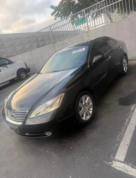 2009 Lexus ES 4th Gen - Image 3 of 8