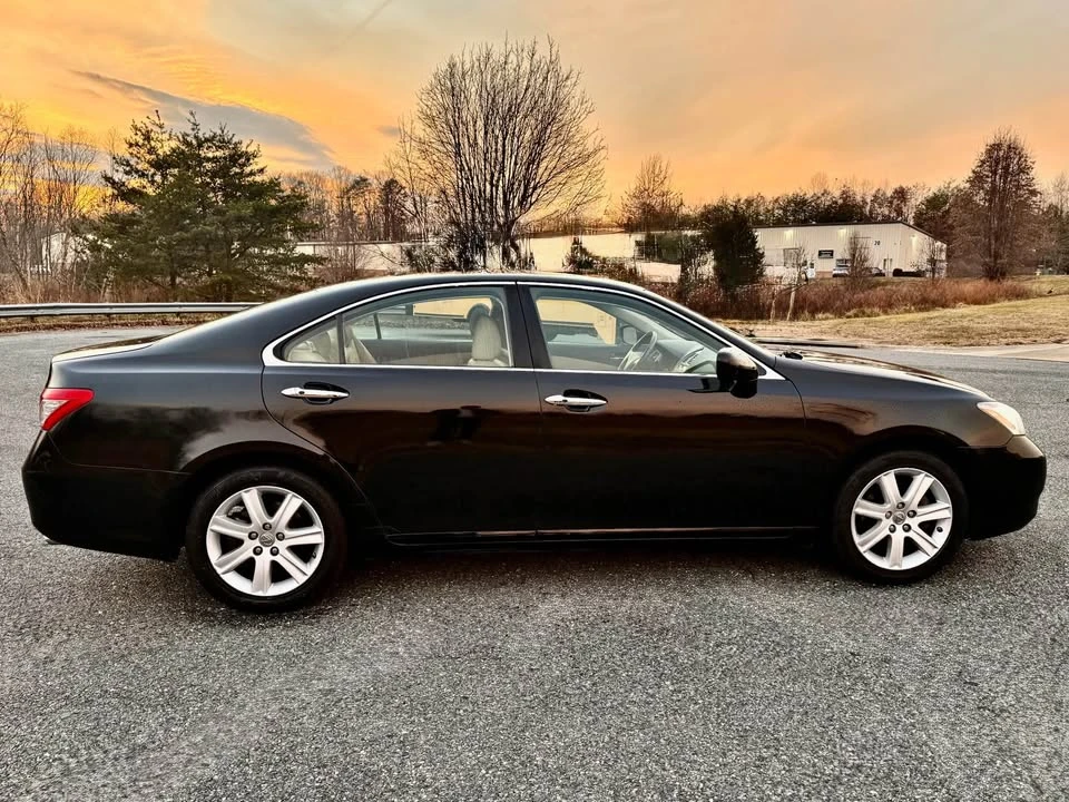 2009 Lexus ES 4th Gen - Image 6 of 20