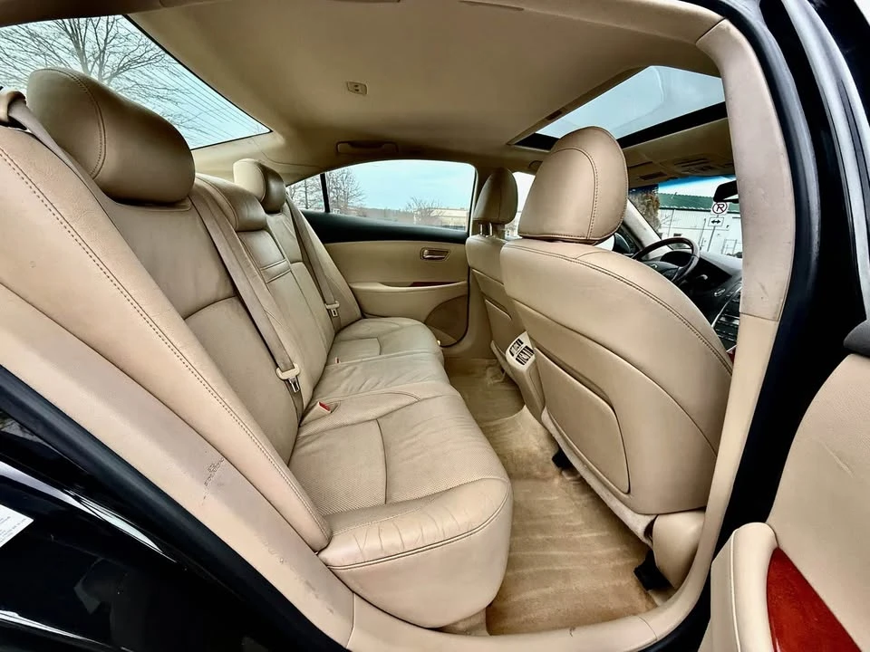 2009 Lexus ES 4th Gen - Image 18 of 20