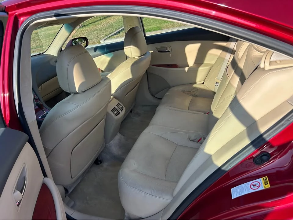 2009 Lexus ES 4th Gen - Image 8 of 11