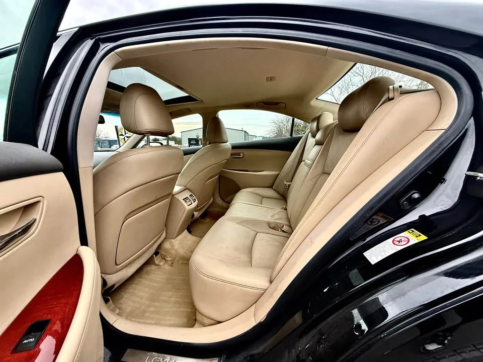 2009 Lexus ES 4th Gen - Image 14 of 20