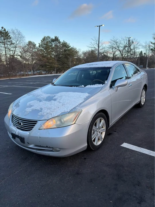 2009 Lexus ES 4th Gen - Image 2 of 20