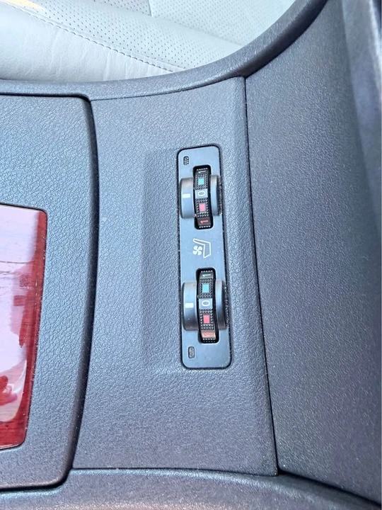 2009 Lexus ES 4th Gen - Image 6 of 8