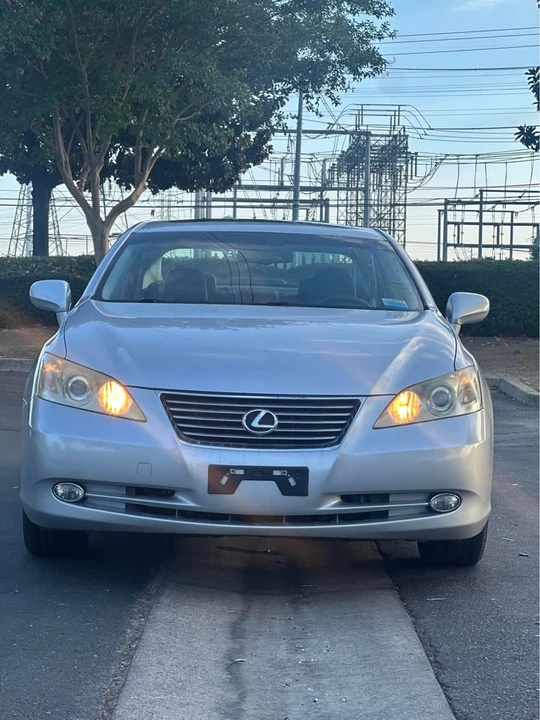 2009 Lexus ES 4th Gen - Image 4 of 20