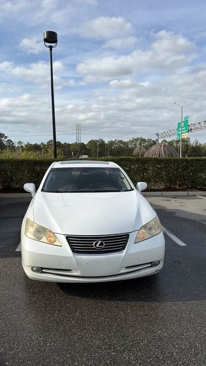 2009 Lexus ES 5th Gen - Image 12 of 13