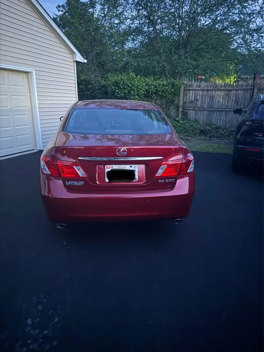 2009 Lexus ES 5th Gen - Image 2 of 5