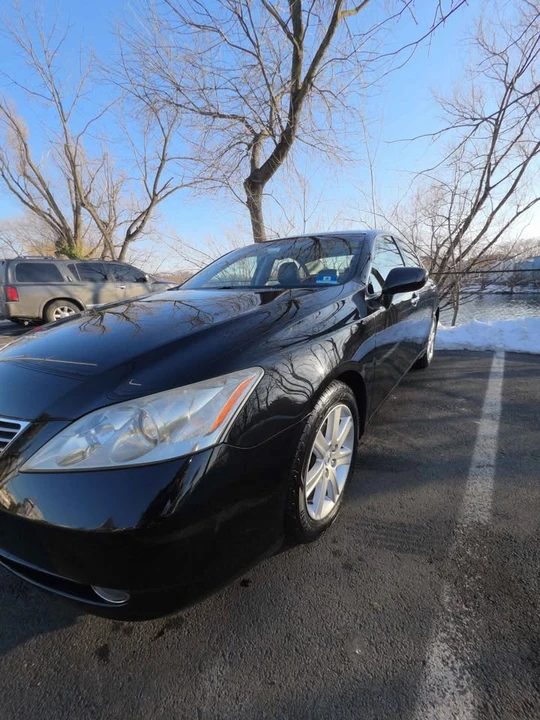 2009 Lexus ES 5th Gen - Image 3 of 13
