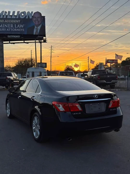 2009 Lexus ES 5th Gen - Image 4 of 17