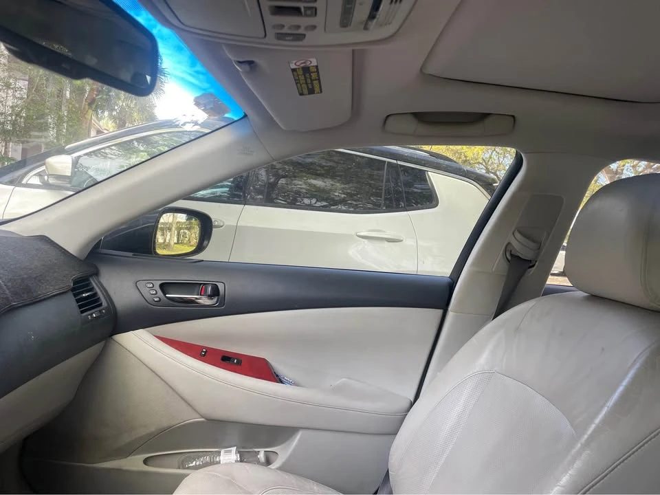 2009 Lexus ES 5th Gen - Image 6 of 8