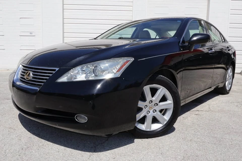 2009 Lexus ES 5th Gen - Image 2 of 13