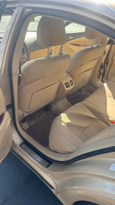 2009 Lexus ES 5th Gen - Image 19 of 20
