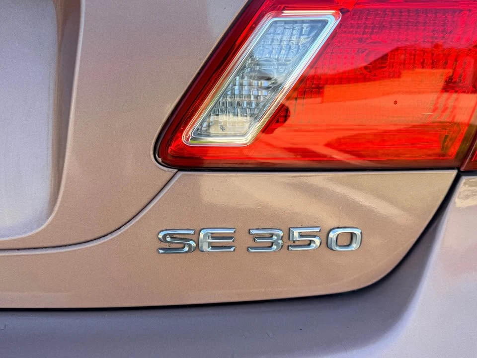 2009 Lexus ES 5th Gen - Image 7 of 13