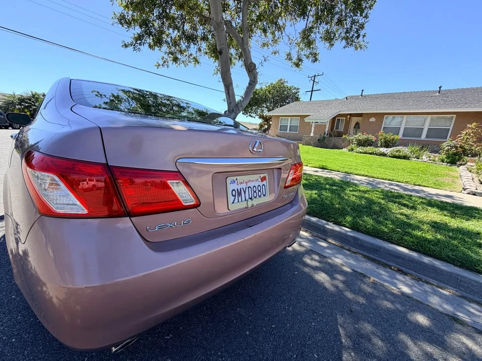 2009 Lexus ES 5th Gen - Image 8 of 13