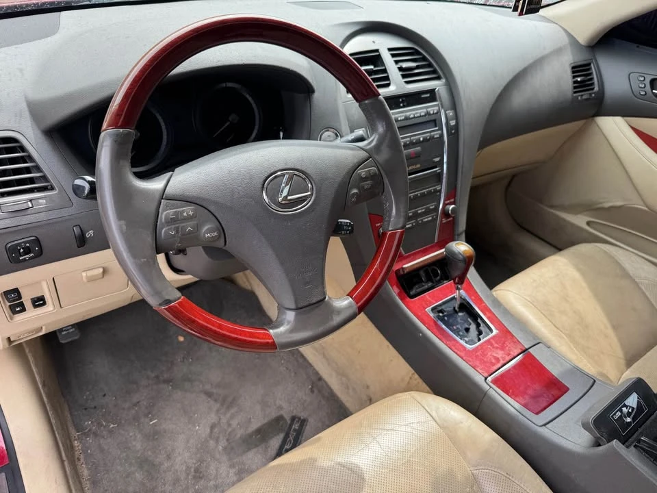 2009 Lexus ES 5th Gen - Image 10 of 14