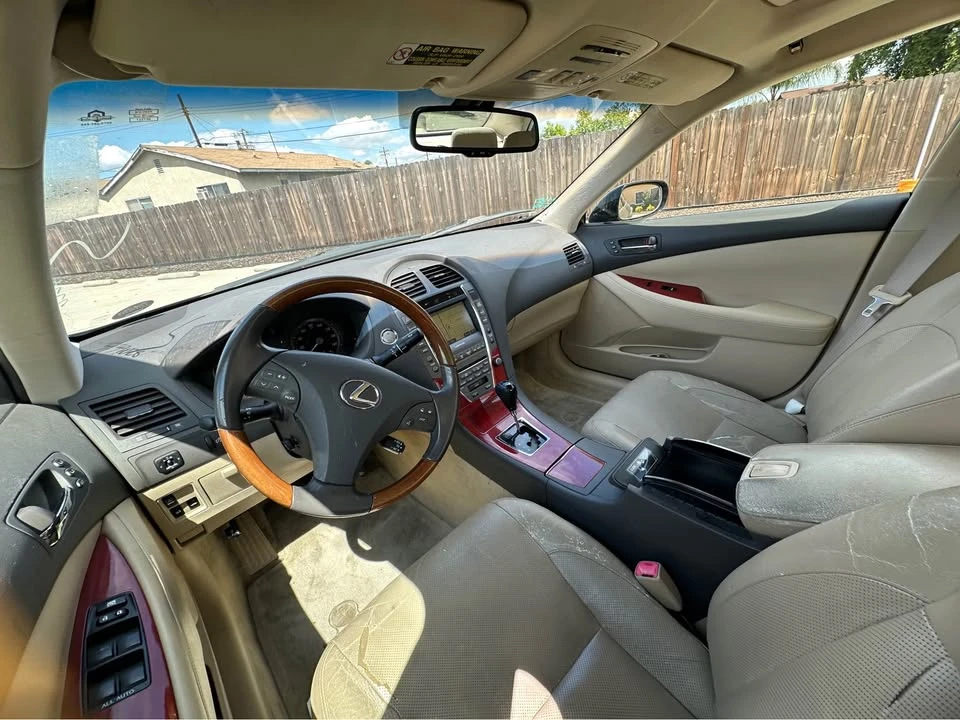 2009 Lexus ES 5th Gen - Image 7 of 10