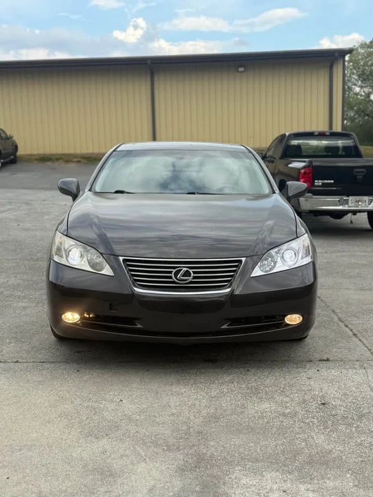 2009 Lexus ES 5th Gen - Image 2 of 20
