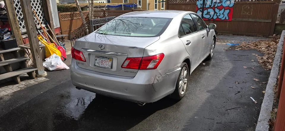 2009 Lexus ES 5th Gen - Image 2 of 7