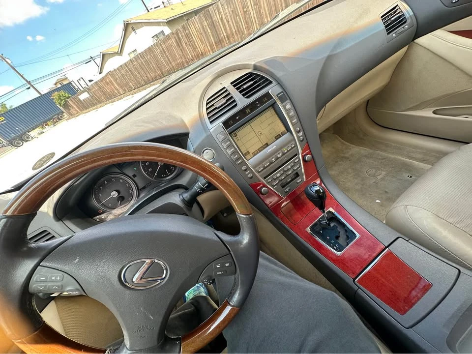 2009 Lexus ES 5th Gen - Image 10 of 10