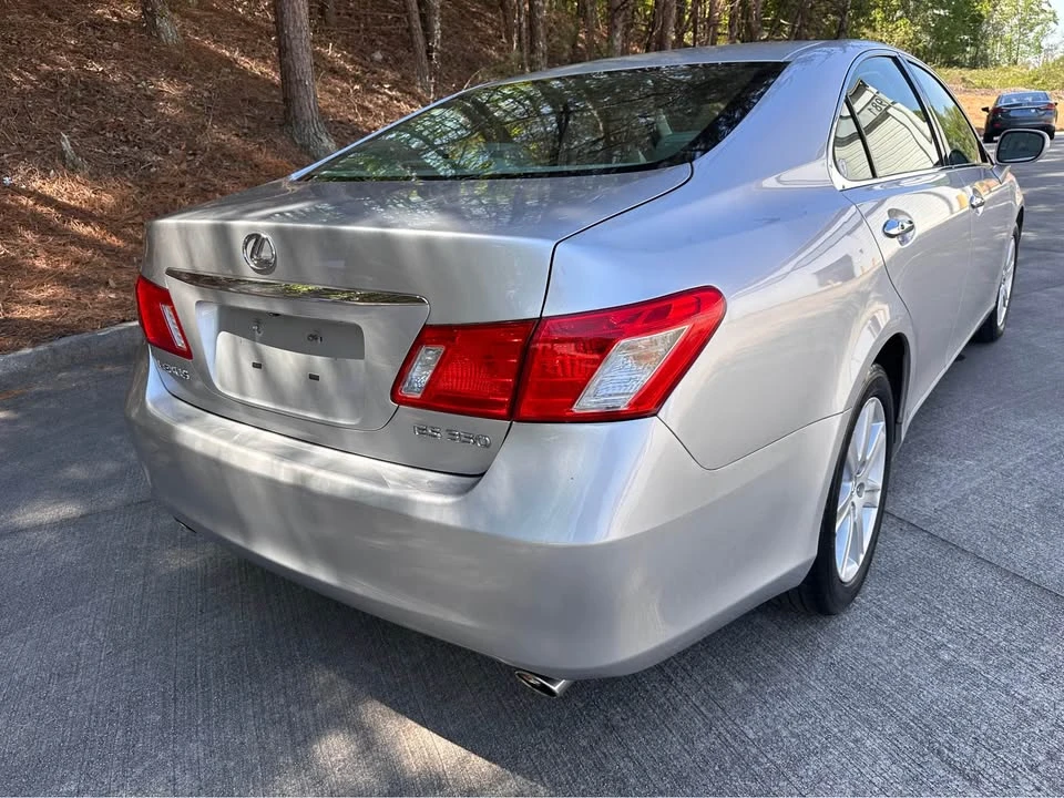 2009 Lexus ES 5th Gen - Image 9 of 10