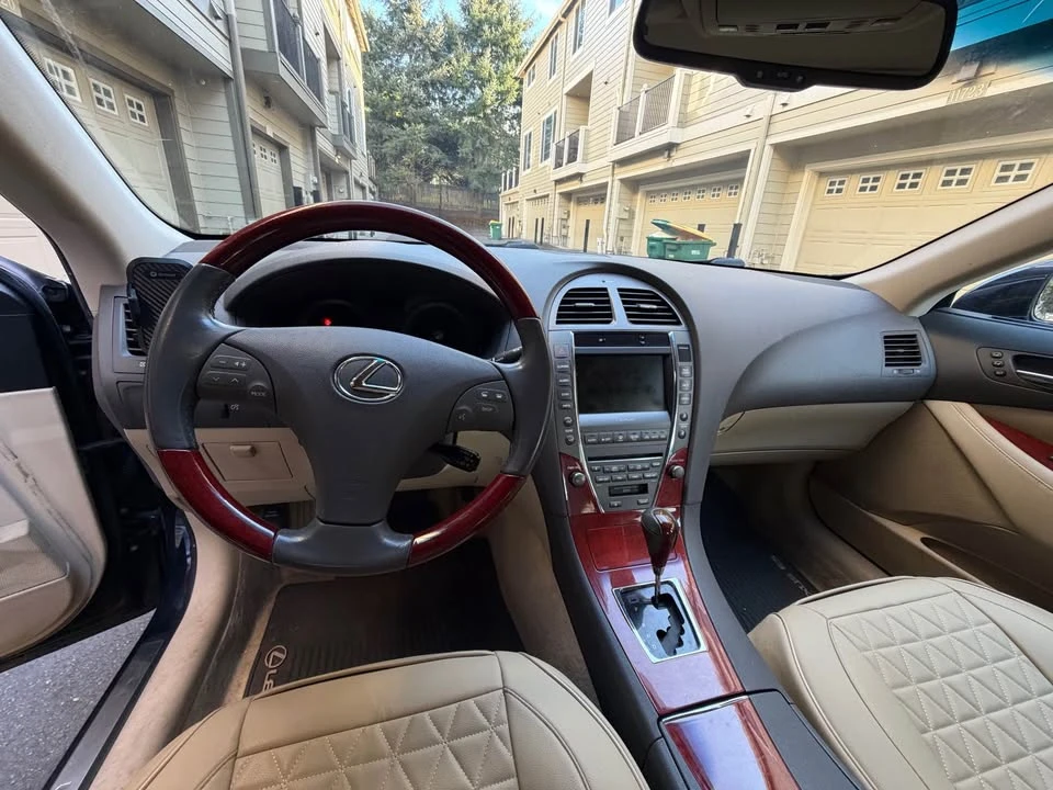 2009 Lexus ES 5th Gen - Image 6 of 11