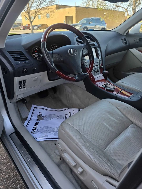 2009 Lexus ES 5th Gen - Image 8 of 18