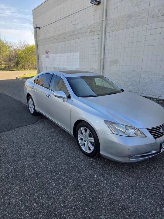 2009 Lexus ES 5th Gen - Image 5 of 18