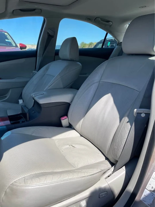 2009 Lexus ES 5th Gen - Image 9 of 10